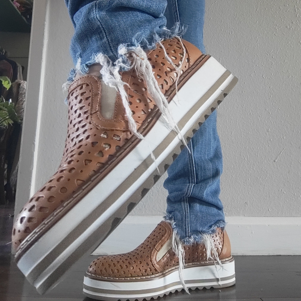 Platform Slip on shoes